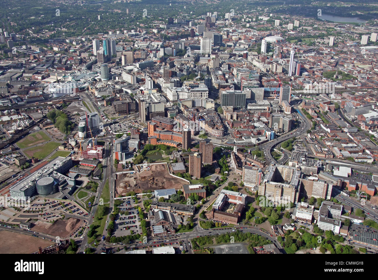 Vue aérienne de l'Université Aston et le centre-ville de Birmingham Banque D'Images