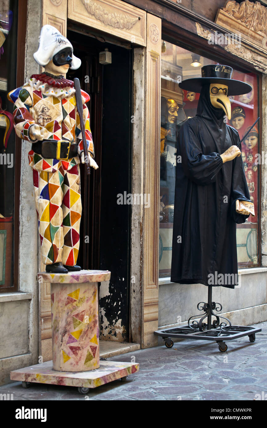 Les ventes de costumes de carnaval à Venise, Vénétie, Italie Banque D'Images