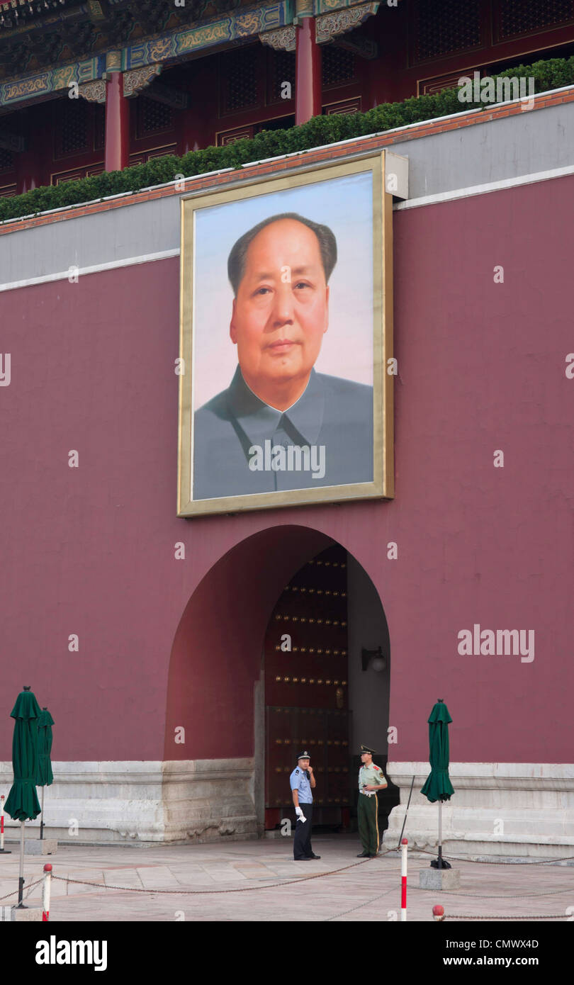 La paix céleste porte la chine garde président Mao Tse Tung Forbidden City Beijing Tiananmen sqaure Banque D'Images