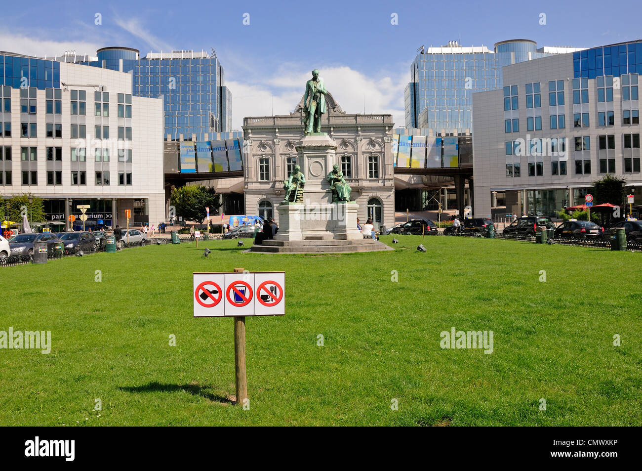Bruxelles / Bruxelles, Belgique. Parlement Européen - statue de John Cockerill - Place de Luxembourg / Luxemburgplein Banque D'Images