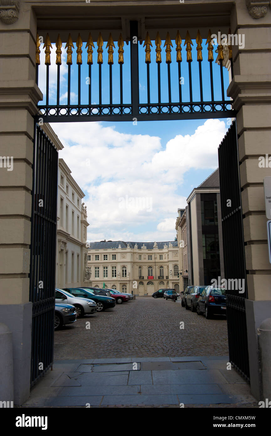 Ouvert porte du Palais à Monte Carlo en France. Banque D'Images