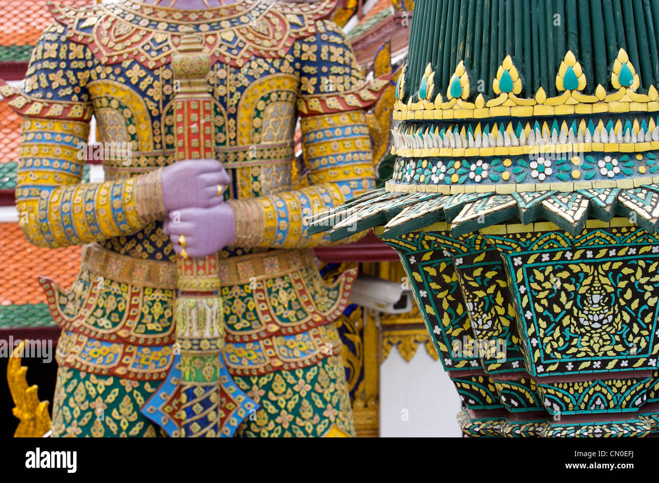 Croix géant mains, Wat Phra keaw,Grand Palace, Bangkok, Thaïlande Banque D'Images