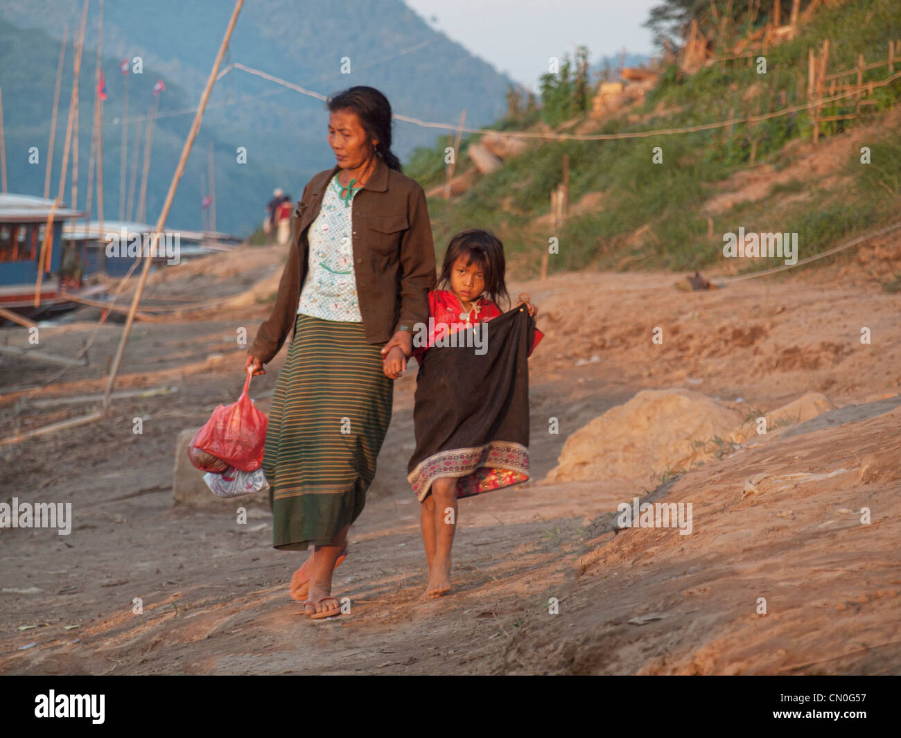 Mère et fille au Laos Banque D'Images