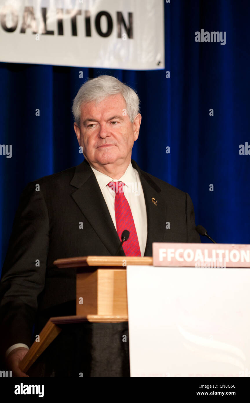 Newt Gingrich s'agit de Wisconsin à obtenir du soutien pour les prochaines élections primaires à un gop rassemblement politique. Banque D'Images