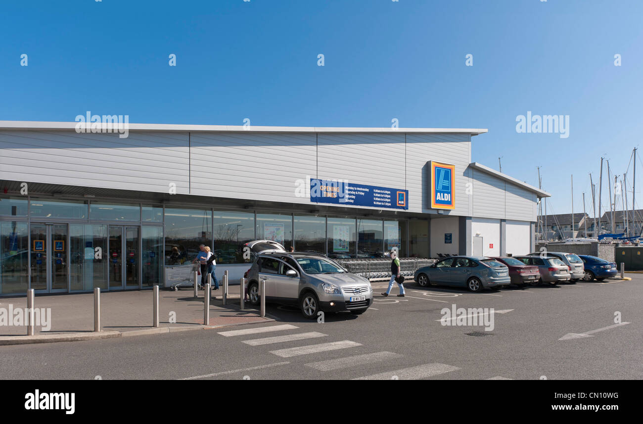 Supermarché Aldi en Irlande Banque D'Images