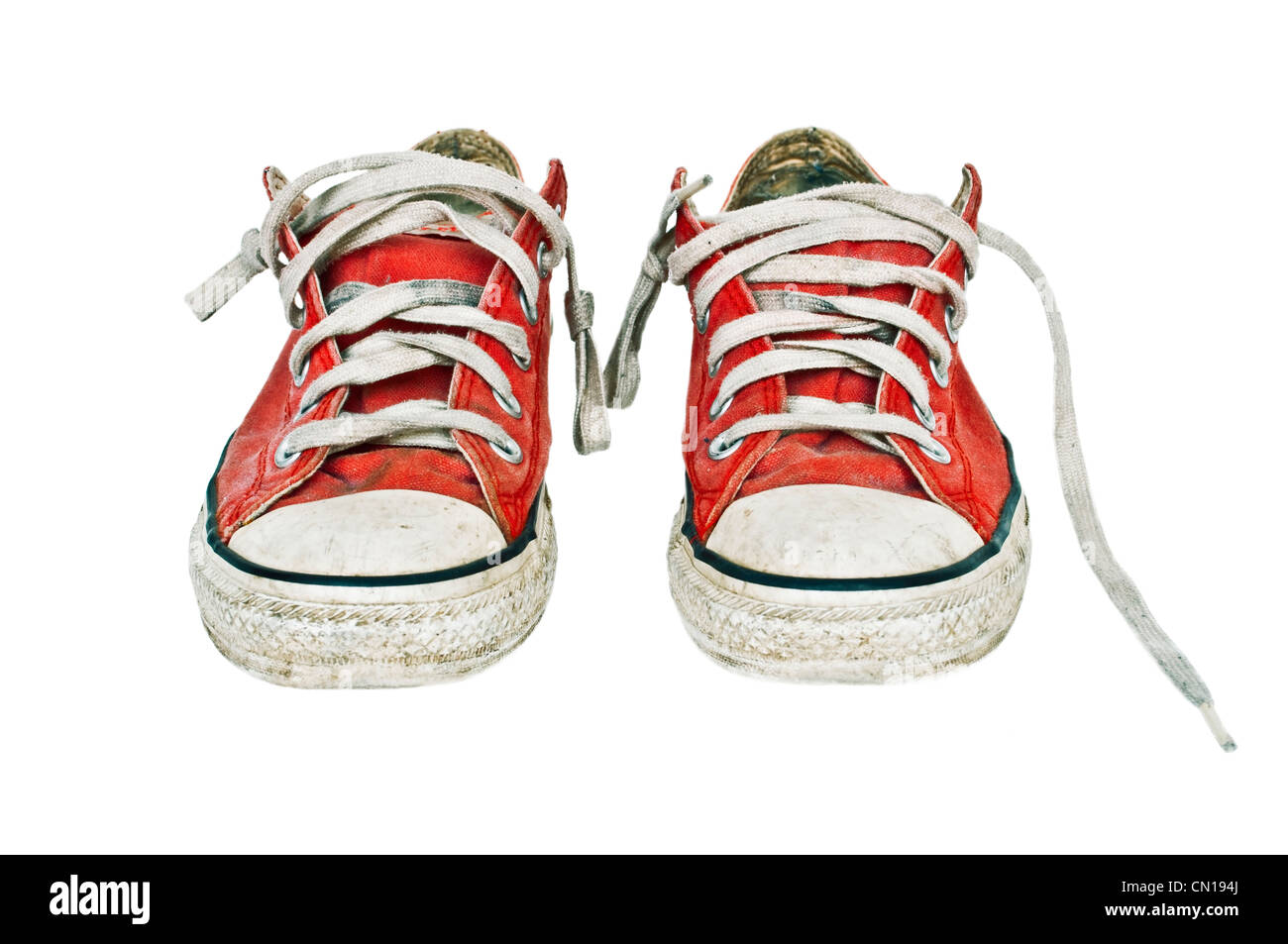 Ancienne rétro rouge sneakers Banque D'Images Ancienne rétro rouge sneakers Banque D'Images