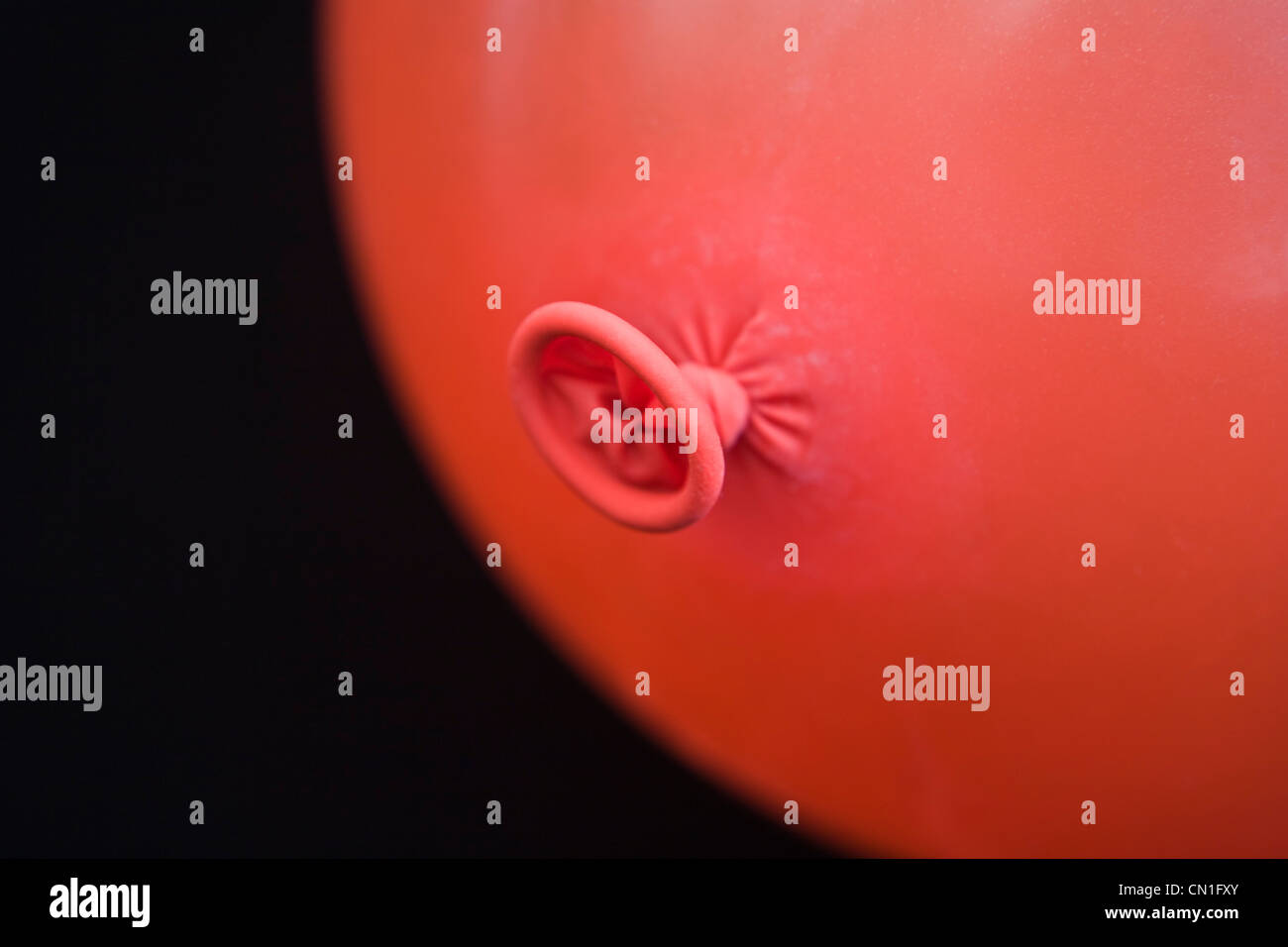 Lié Fin de Ballon rouge Banque D'Images