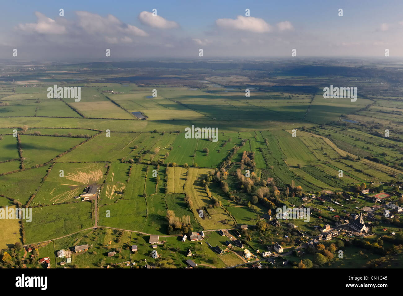 La France, l'Eure, Marais Vernier vu de Saint Samson de la Roque (vue aérienne) Banque D'Images