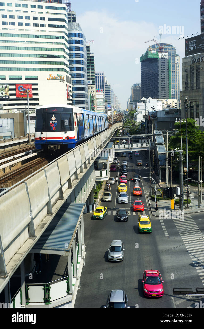 BTS Skytrain de Bangkok. Banque D'Images