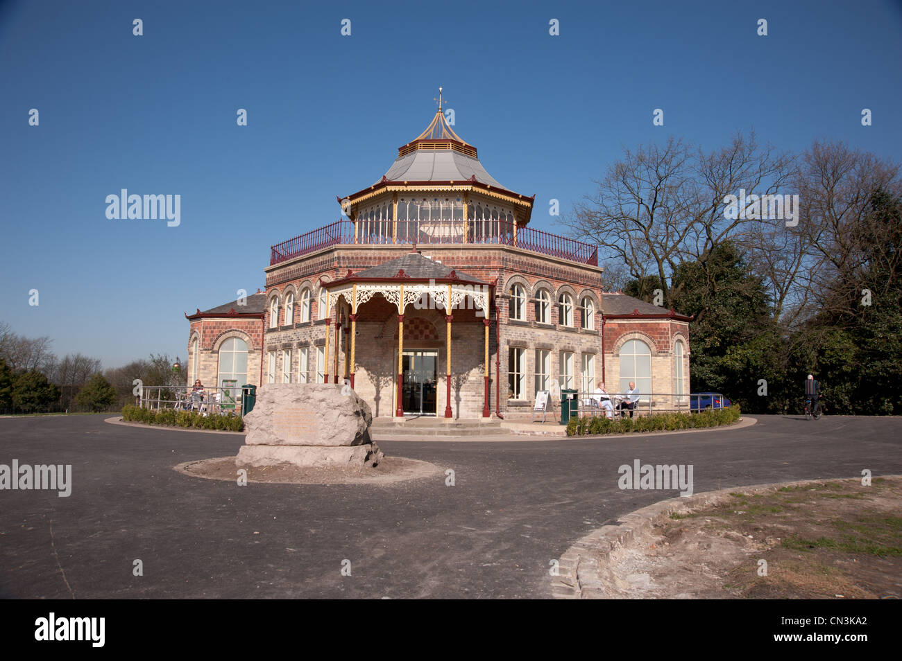 Le pavillon rénové 'Mesnes Park' Wigan Banque D'Images