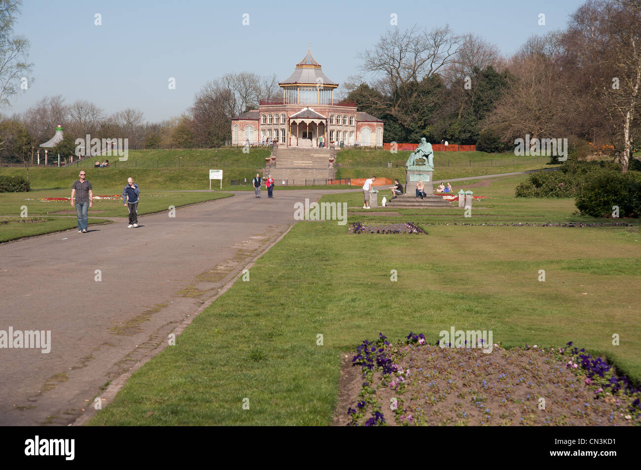 Le pavillon rénové 'Mesnes Park' Wigan Banque D'Images