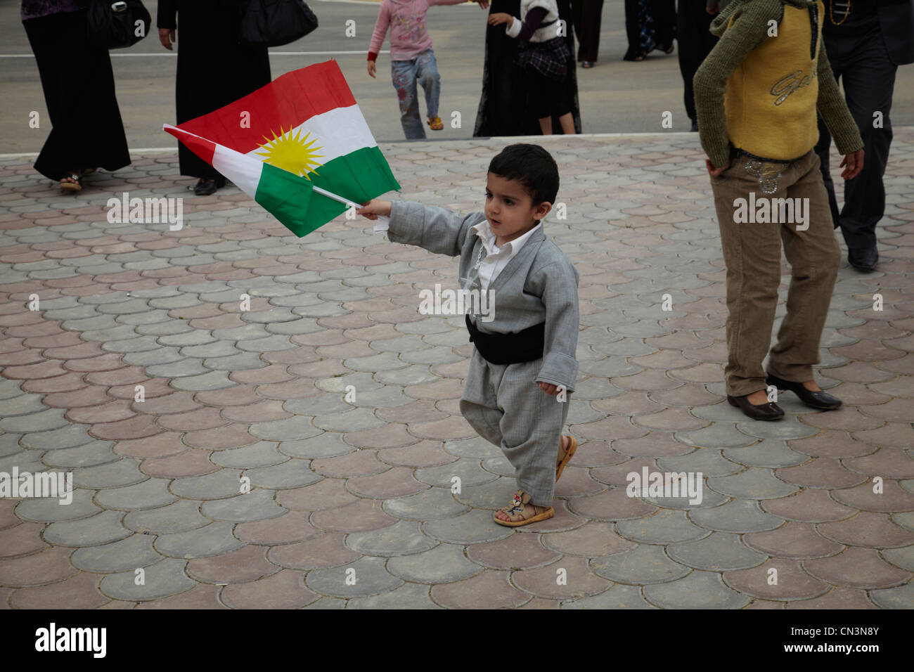 Sweat à Capuche "Her Biji Kurdistan" - Drapeau Kurde - Coupe Classique Coton - 10