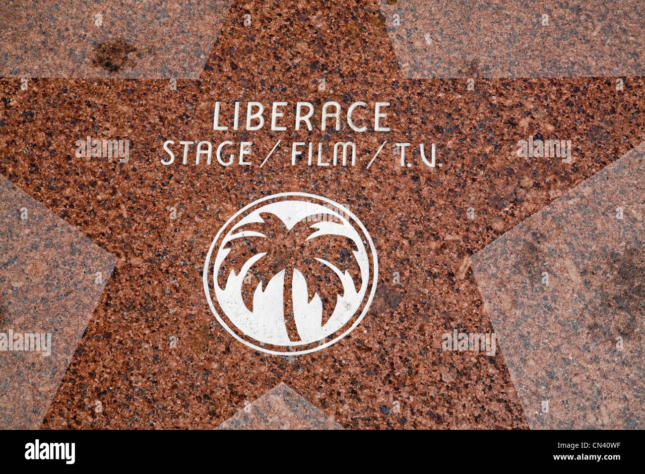 Une étoile sur le trottoir au centre-ville de Palm Springs, Californie Banque D'Images