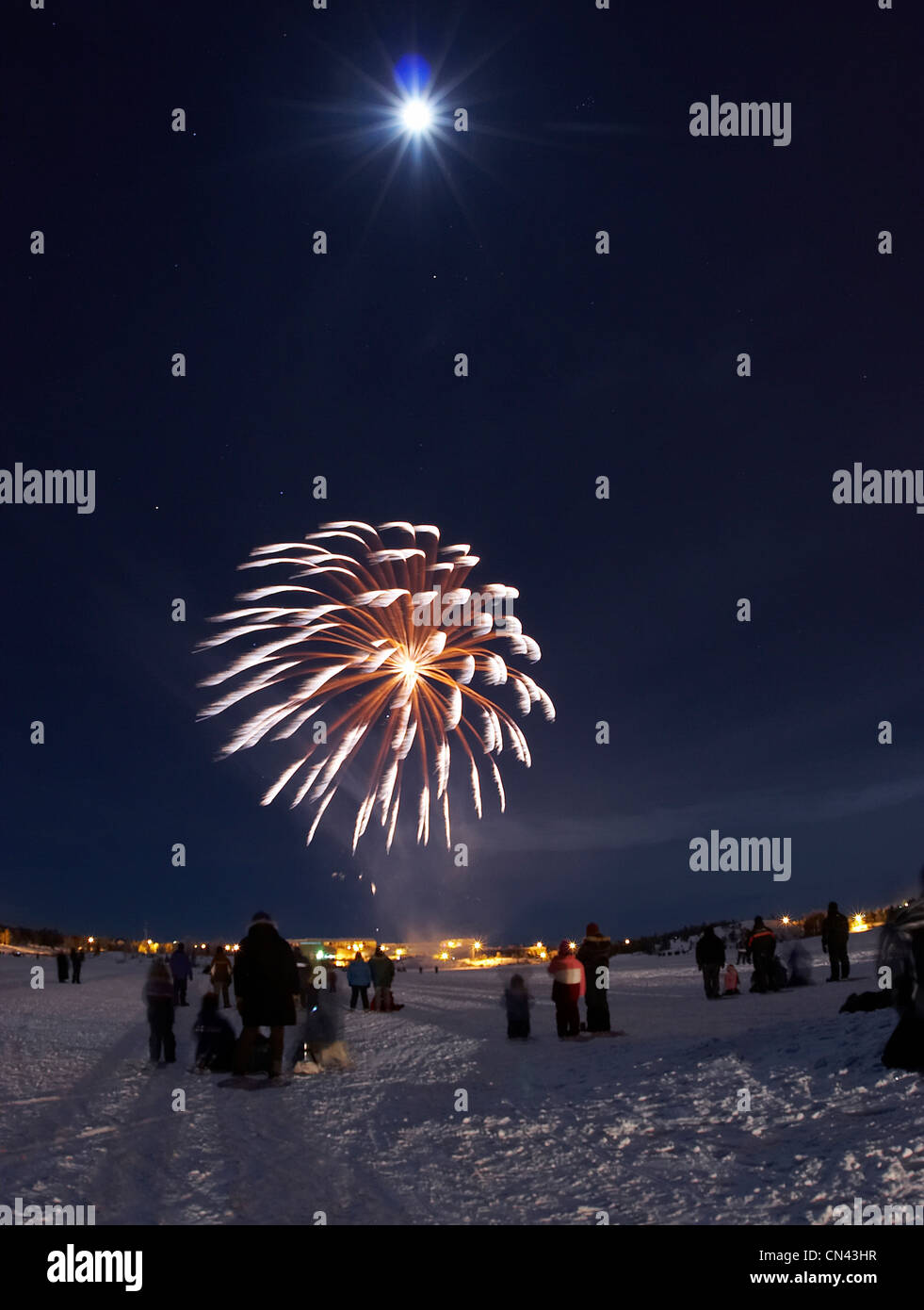 Célébrations du nouvel an sur le lac Frame au cœur de Yellowknife, la capitale des Territoires du Nord-Ouest Banque D'Images