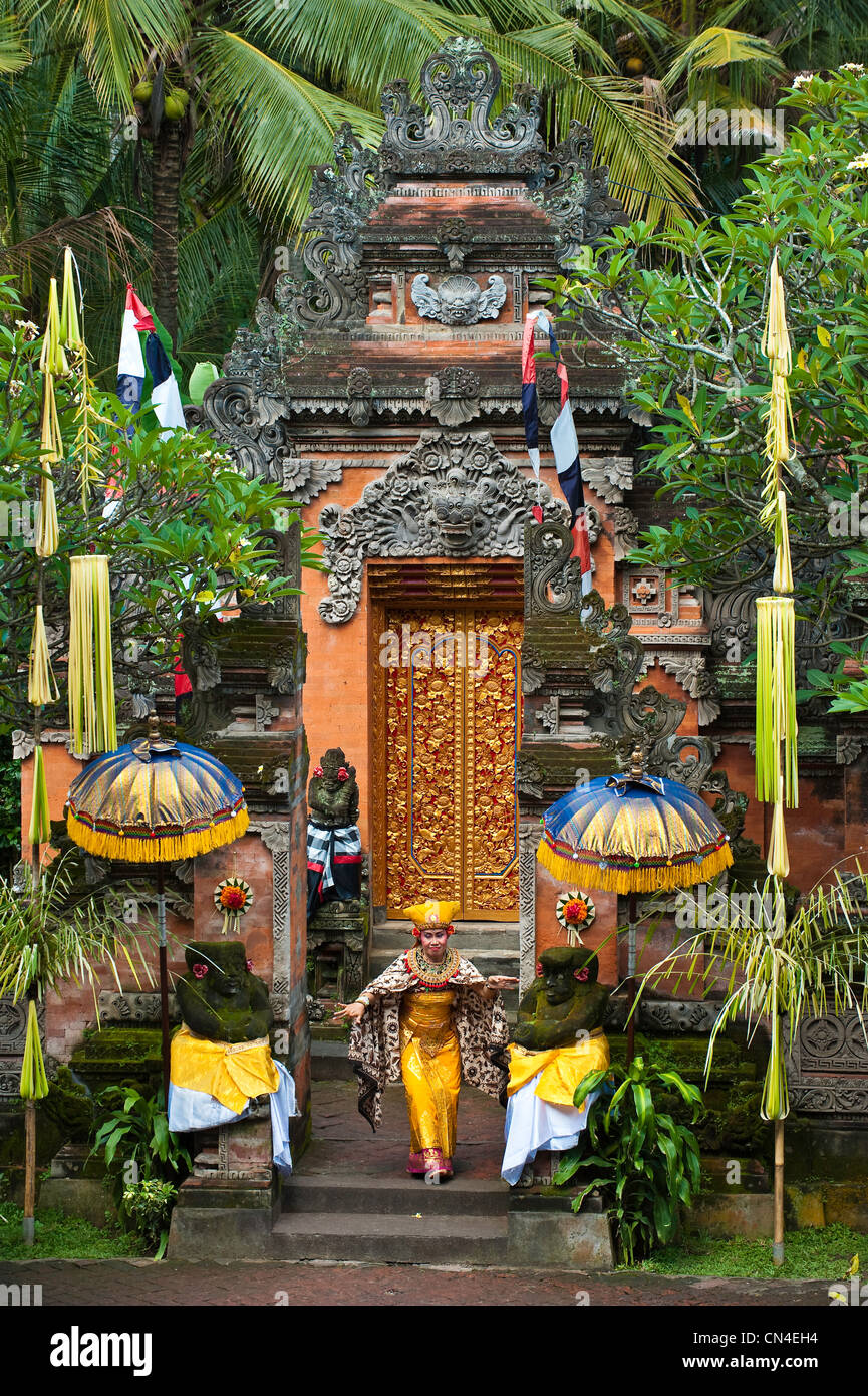 L'Indonésie, l'île de Bali, Batubulan village, Barong, Legong et danse avec la compagnie Sahadewa Kriss Banque D'Images