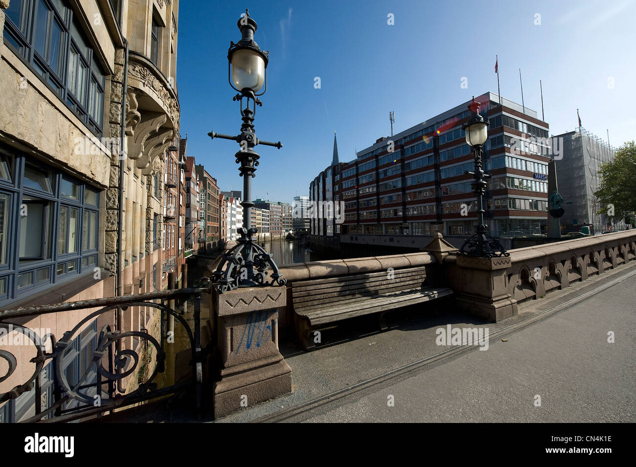 Allemagne, Hambourg, Capitale européenne verte 2011, les docks, sur l'Elbe Banque D'Images