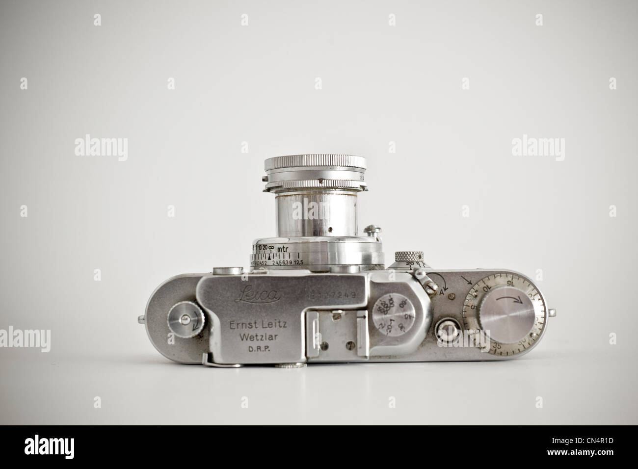 Vue de dessus d'un ancien appareil photo classique Leica III Banque D'Images