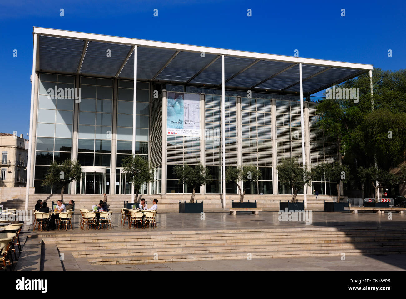 La France, Gard, Nîmes, le carré d'Art par l'architecte Norman Forster, Médiathèque, Centre d'Art Contemporain Banque D'Images