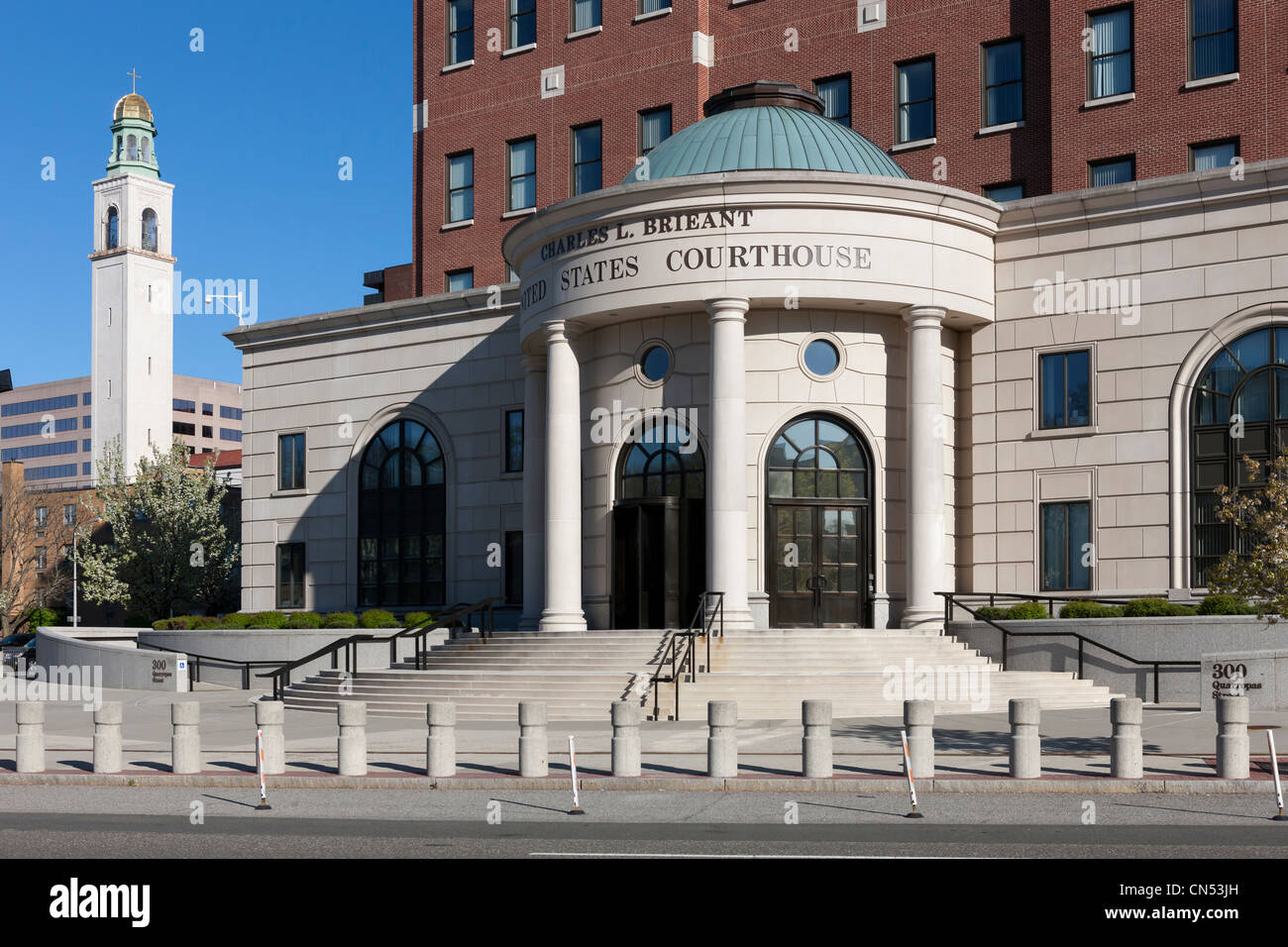 Le Charles L. Brieant United States Federal Building et palais de justice (District Sud de New York) à White Plains, New York. Banque D'Images