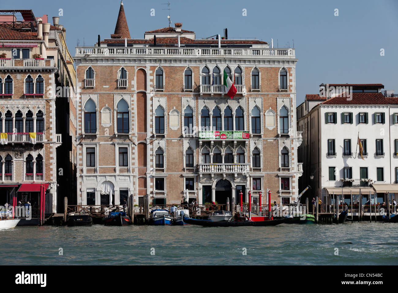 L'Italie, Vénétie, Venise, inscrite au Patrimoine Mondial de l'UNESCO, quartier de San Marco, Ca' Giustinian palace Banque D'Images