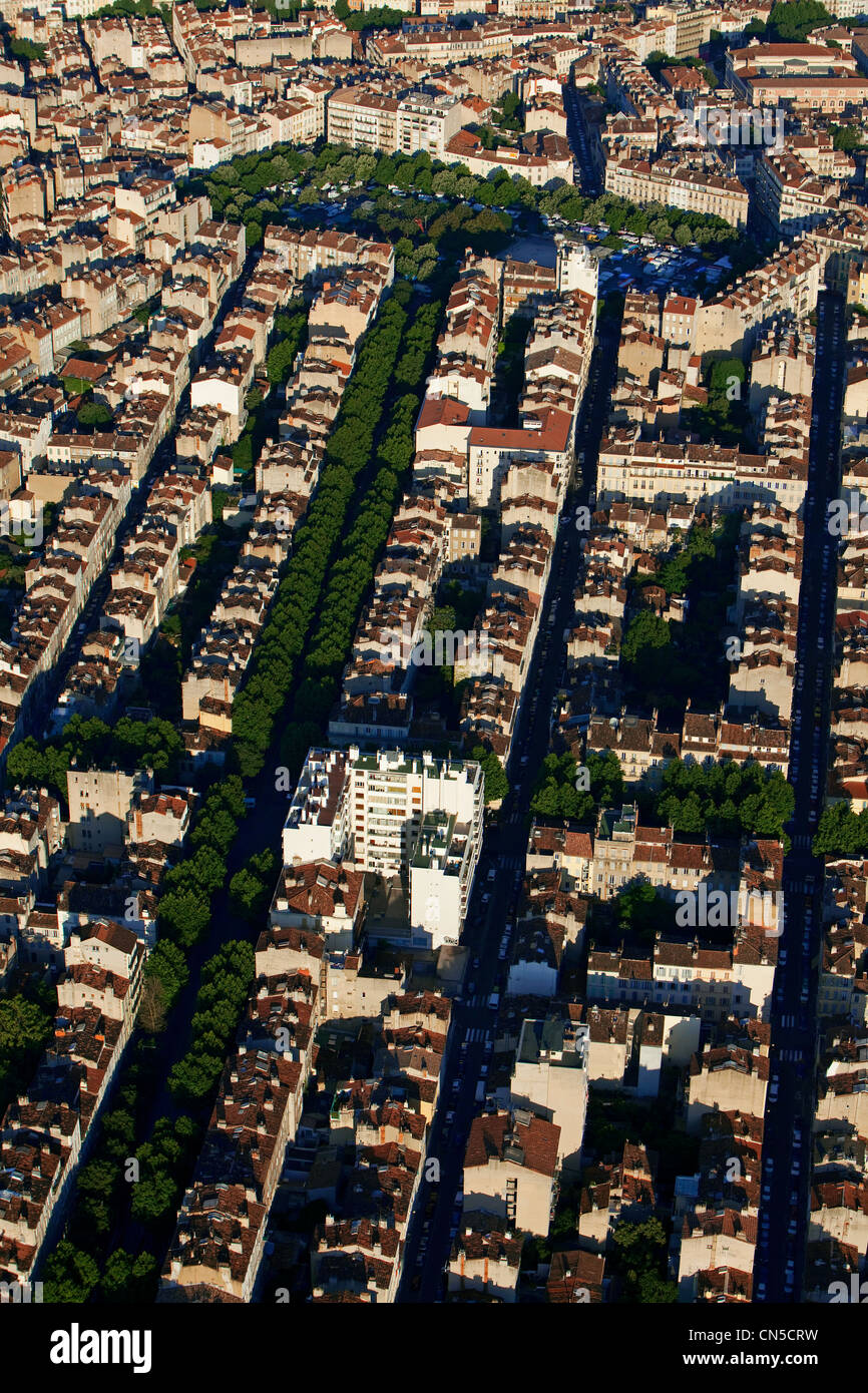 France, Bouches du Rhône, Marseille, 5ème arrondissement, La Plaine, Boulevard Chave allant à la place Jean Jaurès (vue aérienne) Banque D'Images