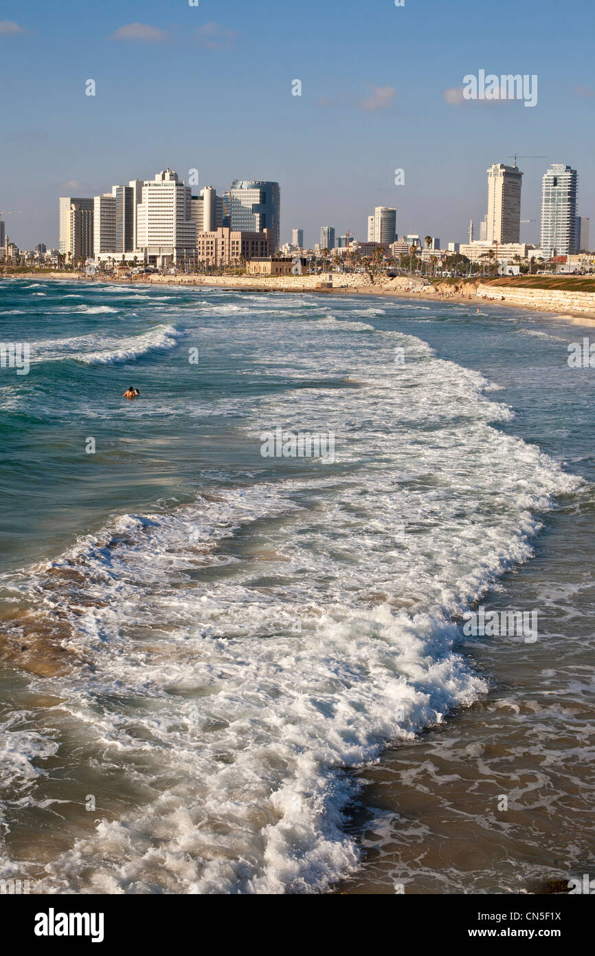 Israël, Tel Aviv, front de mer vue depuis le quartier de Jaffa Banque D'Images