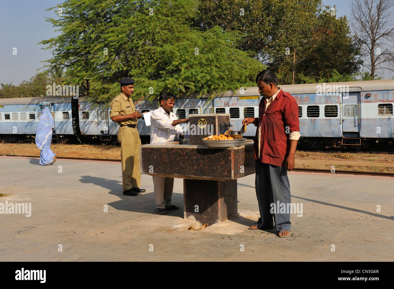 L'Inde, Maharashtra State, sleeper train entre Mumbai et Jalgaon Banque D'Images