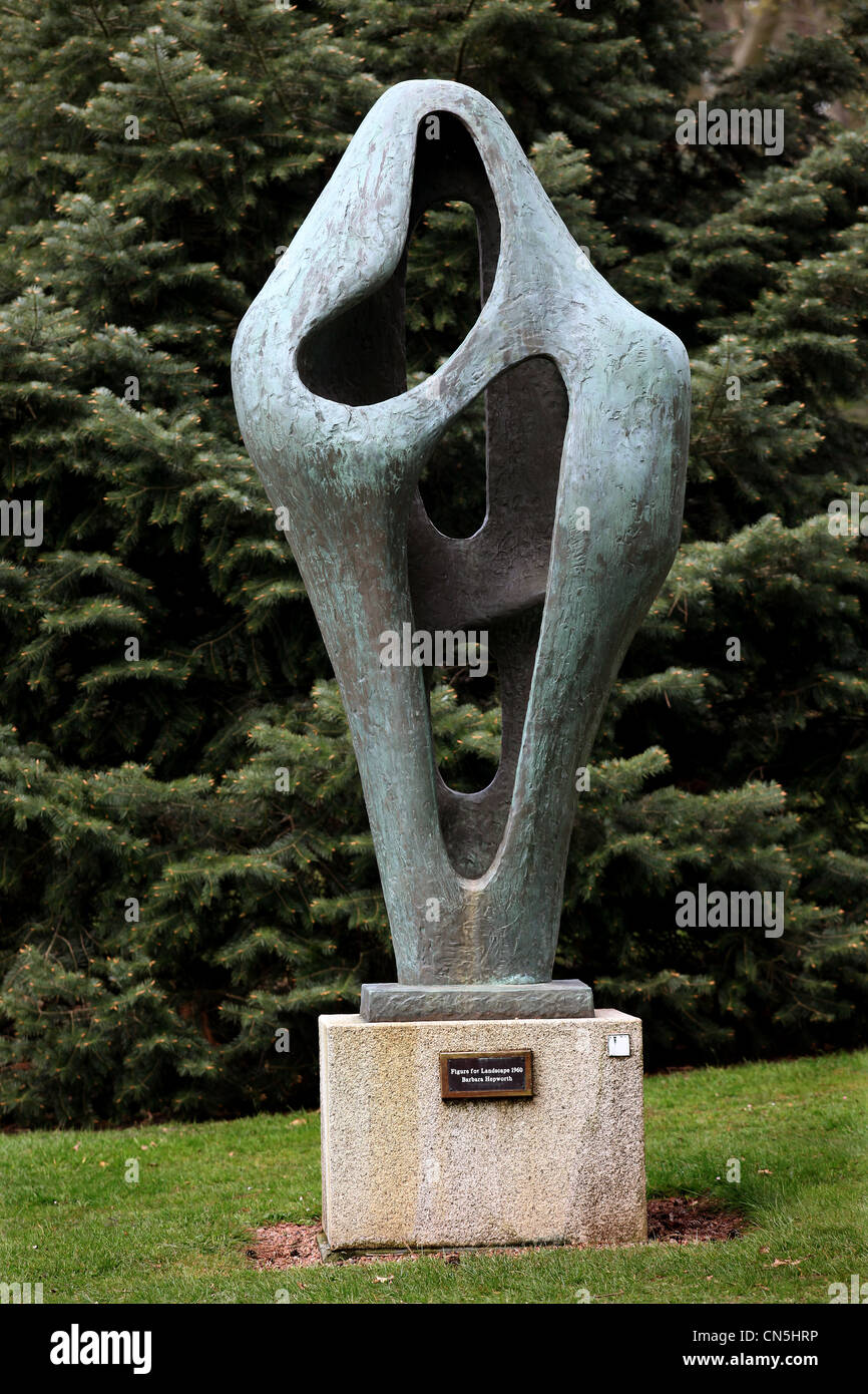 La figure de paysage (1960), sculpture en bronze par Barbara Hepworth, l'Université d'Exeter. Banque D'Images