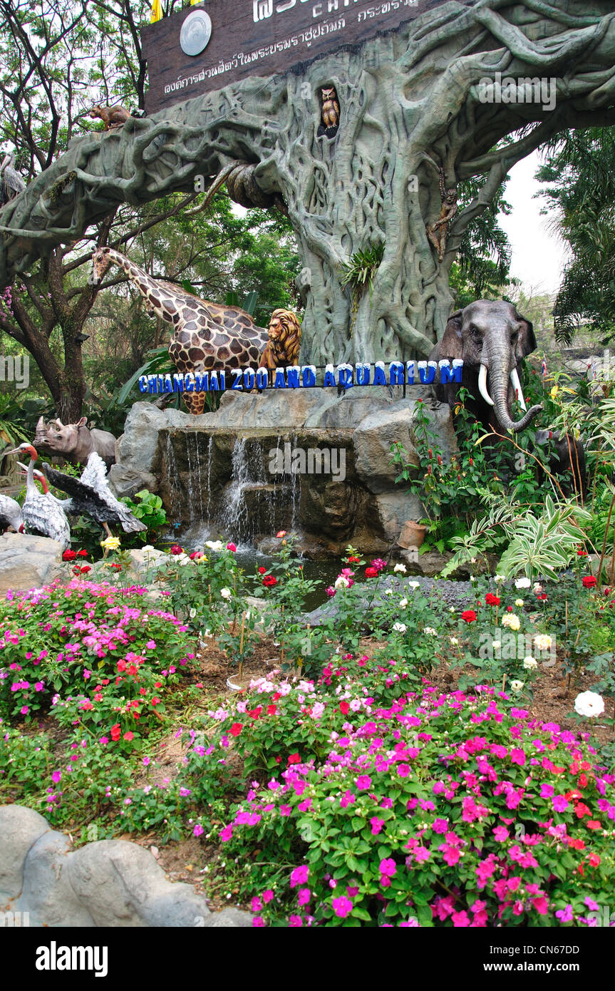 Porte d'entrée au Zoo de Chiang Mai, Chiang Mai, la province de Chiang Mai, Thaïlande Banque D'Images