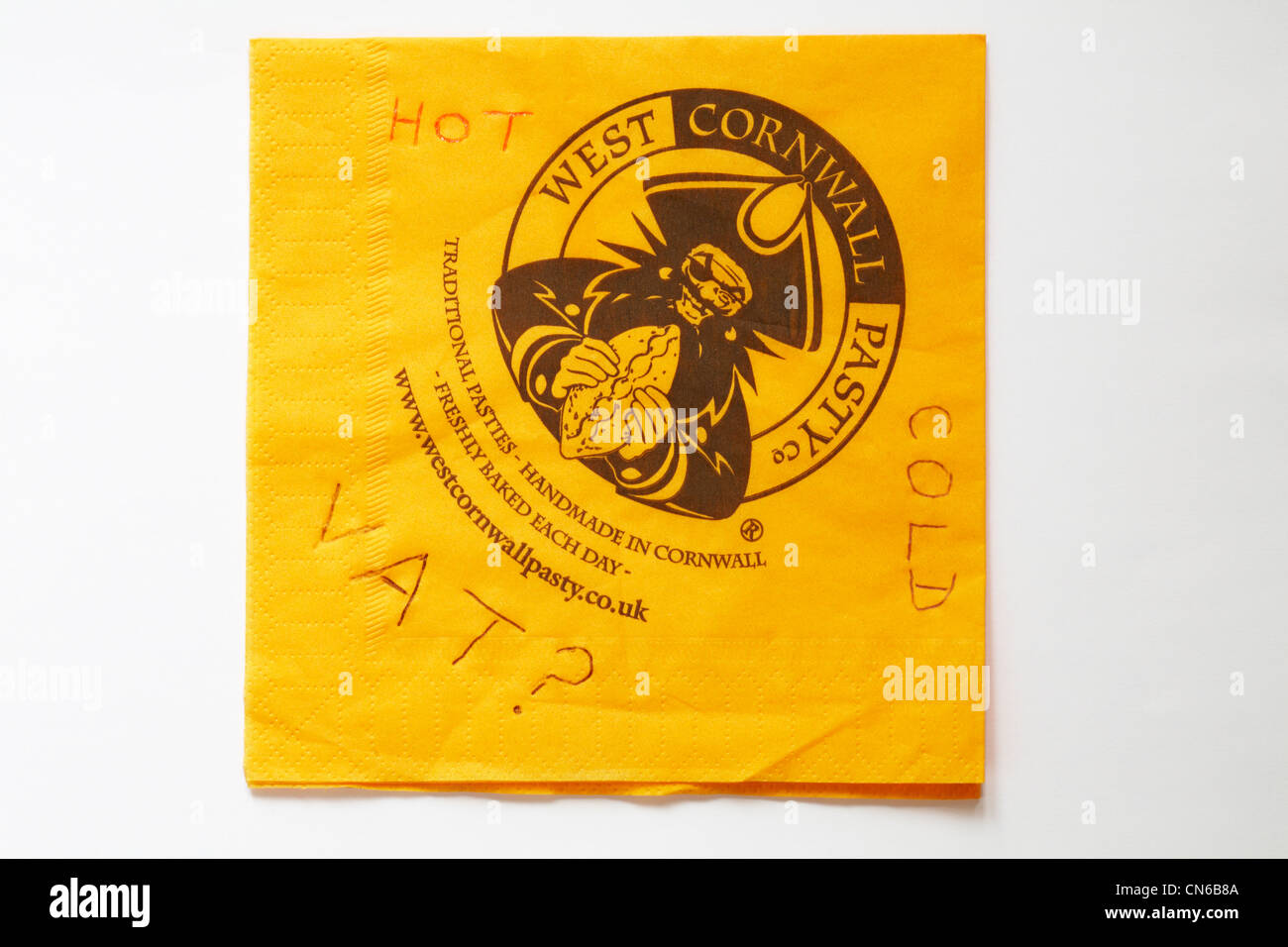 - Chaud et froid de la TVA ? Serviette jaune écrit sur l'ouest de Cornwall Pasty Co - question de la TVA Banque D'Images