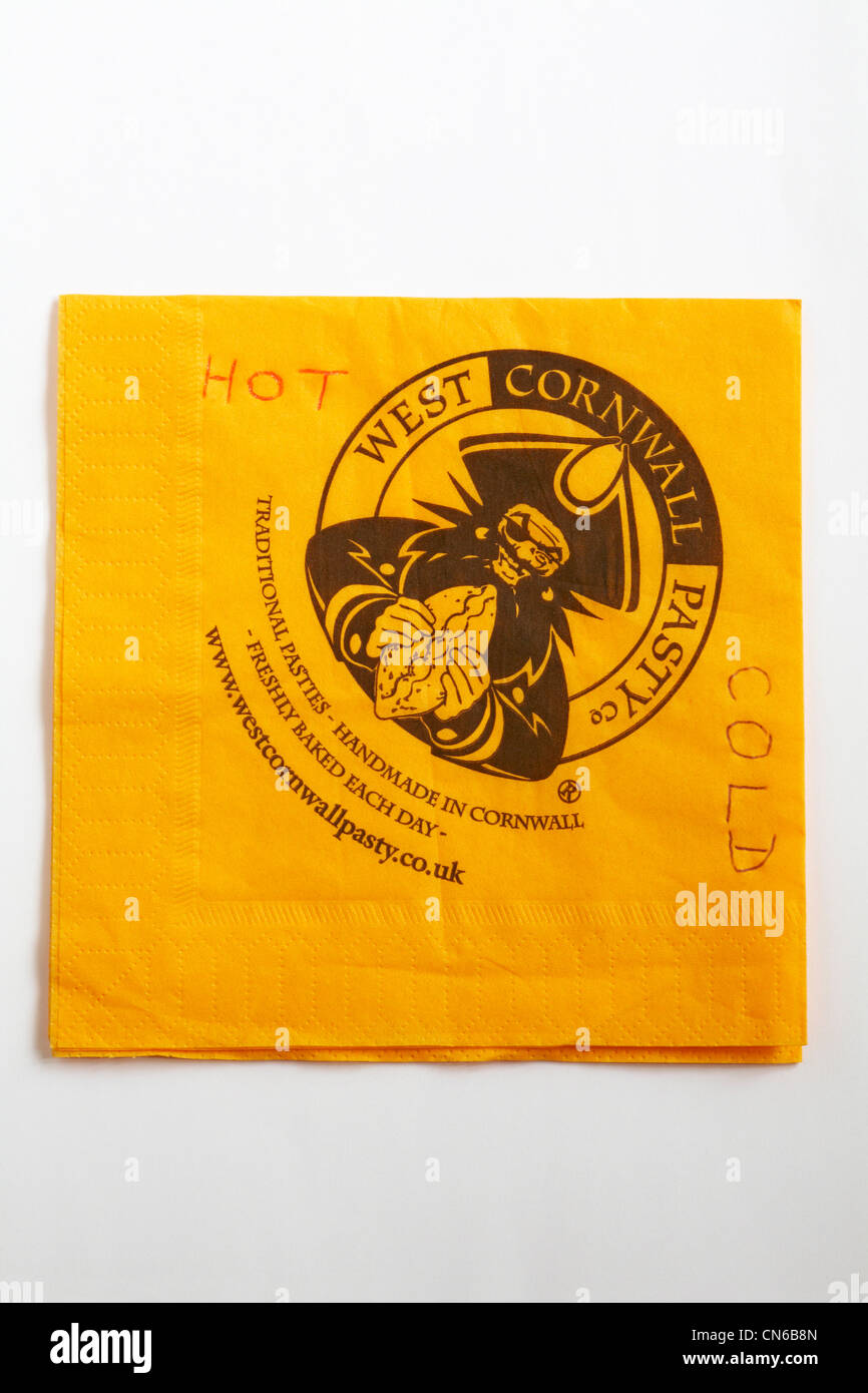 West Cornwall Pasty Co serviette serviette avec les mots écrits sur chaud et froid isolé sur fond blanc - question de la TVA Banque D'Images