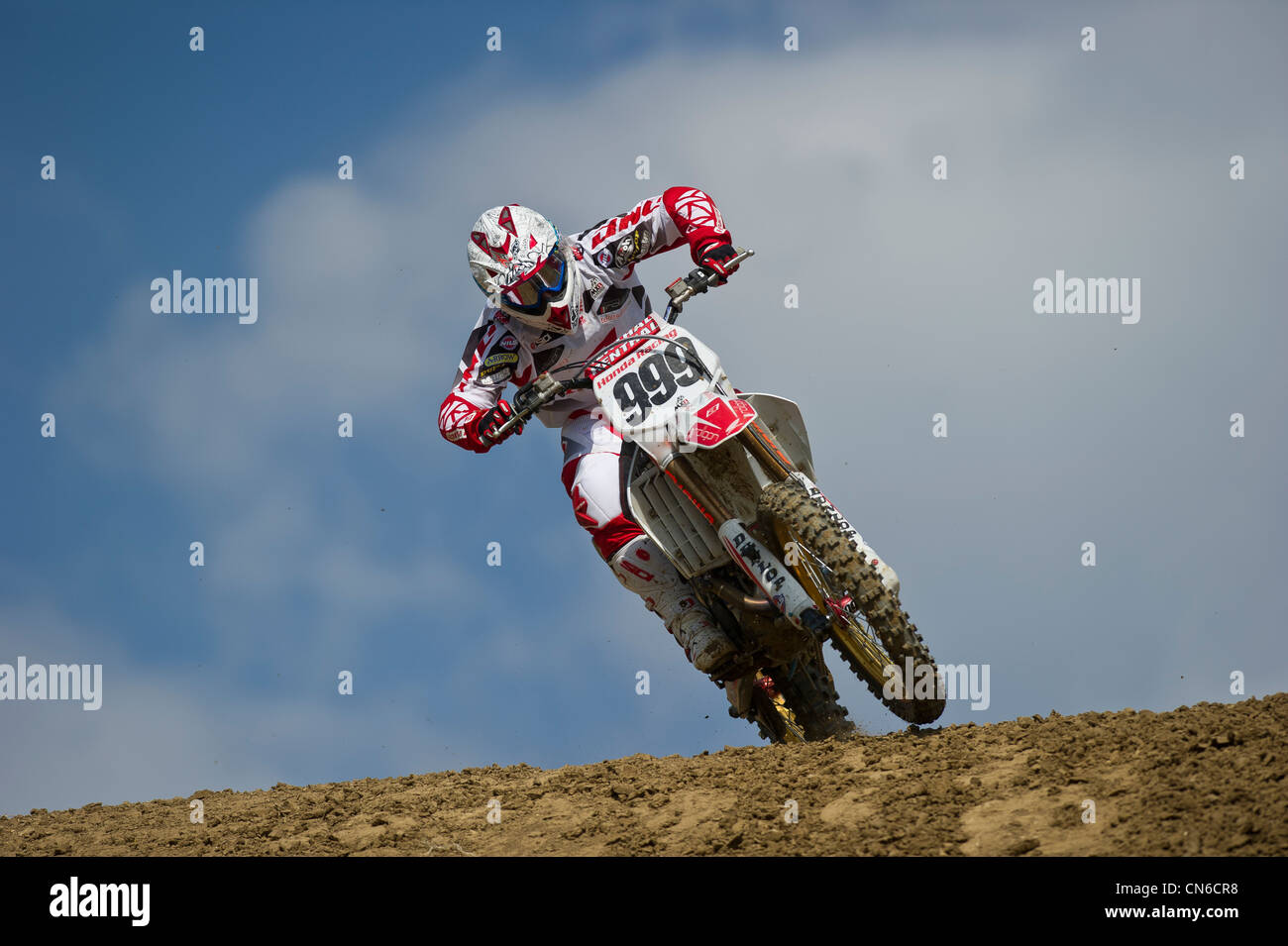 Motocross Honda racer Rui Goncalves 999 écussons championnat du monde GP Bulgare hill Banque D'Images