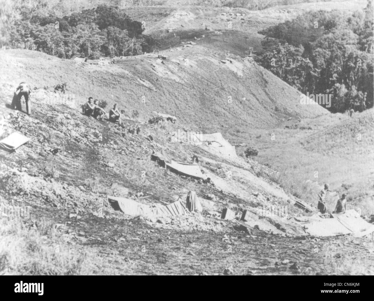 Positions des marines sur les crêtes le long du périmètre de Lunga sur Guadalcanal, 1942. L'Armée impériale japonaise, 2e Division d'infanterie attaqué dans ce domaine pendant la bataille d'Henderson Field, du 24 au 26 octobre 1942. Banque D'Images