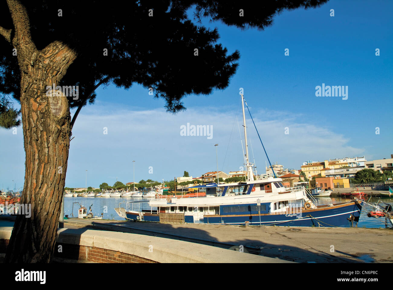 Europe Italie Abruzzes Pescara le port Banque D'Images