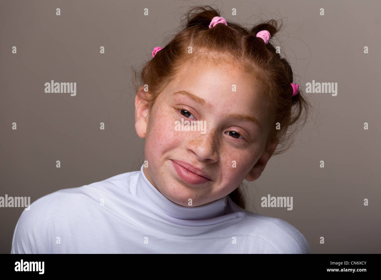 Orpheline arabe, Dar al-Abrar orphelinat, le Nouveau Caire, Egypte Banque D'Images