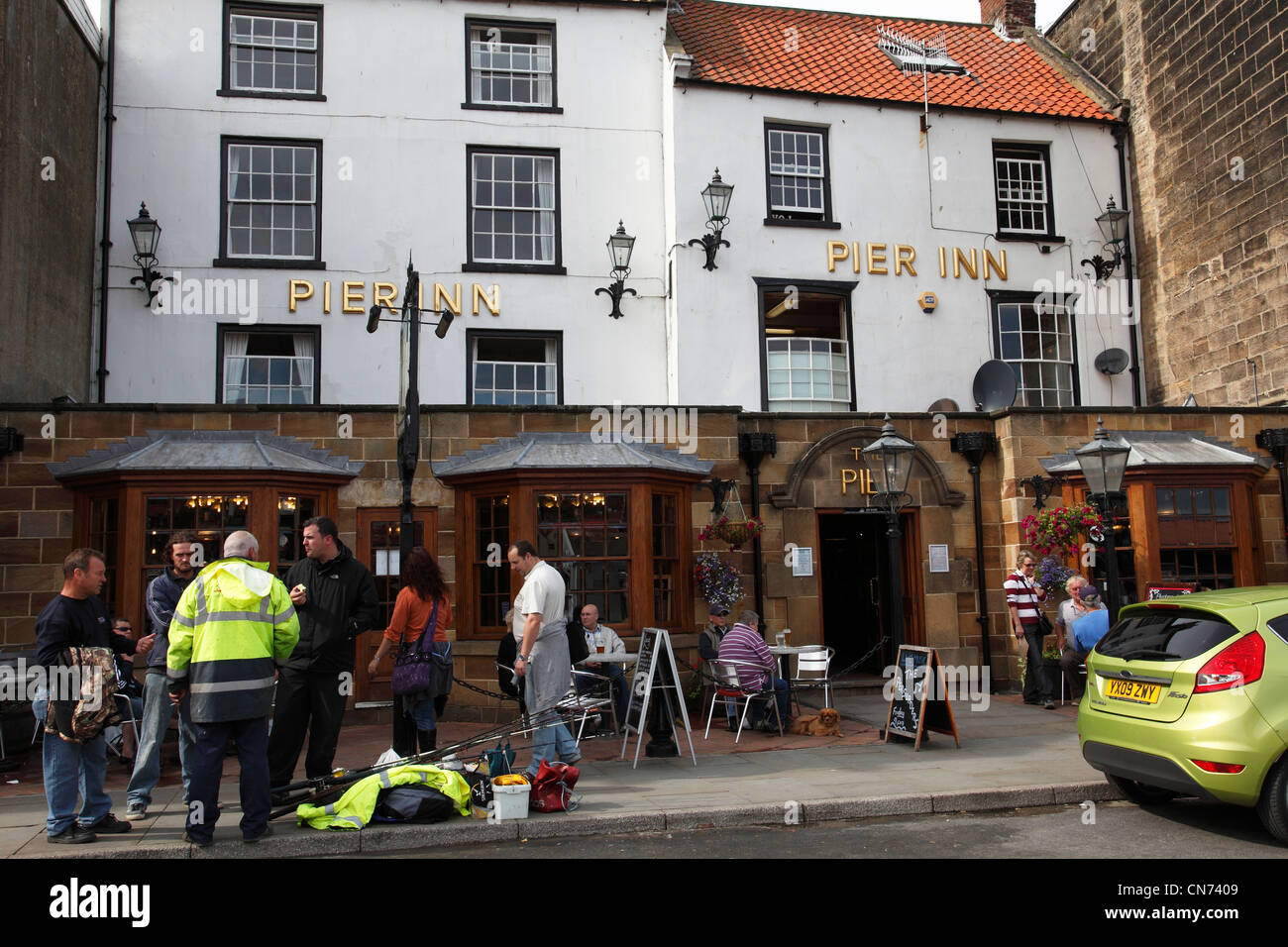 Le Pier Inn à Whitby, North Yorkshire, Angleterre, Royaume-Uni Banque D'Images