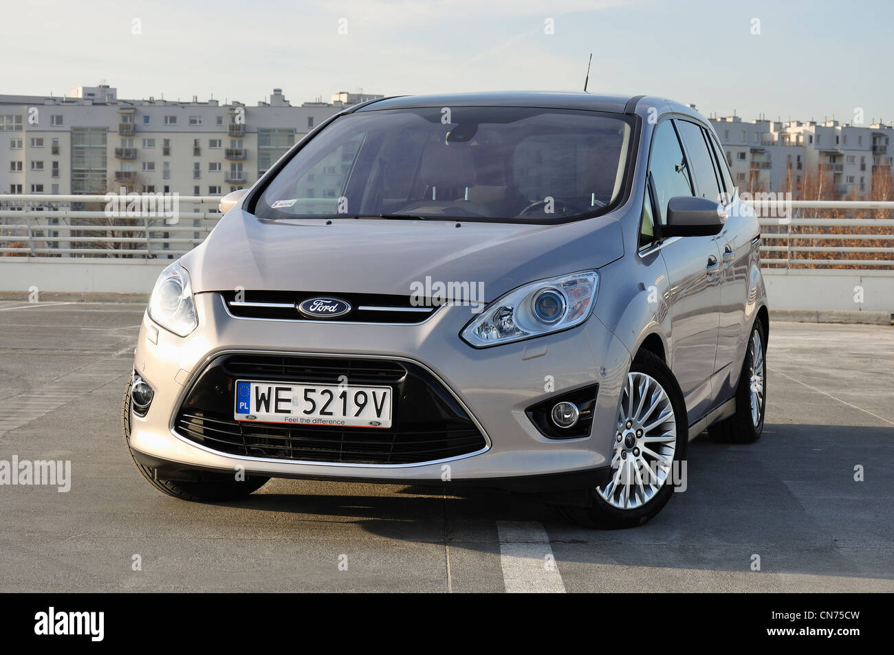 Ford Grand C-MAX - MA 2011 - Taille compacte populaire allemande véhicule polyvalent (segment I) - le parking gratuit Banque D'Images