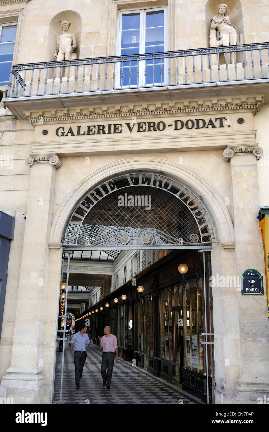 France, Paris, Galerie Vero Dodat entre la Rue Jean Jacques Rousseau la Rue du Bouloi, entrée rue du Bouloi Banque D'Images