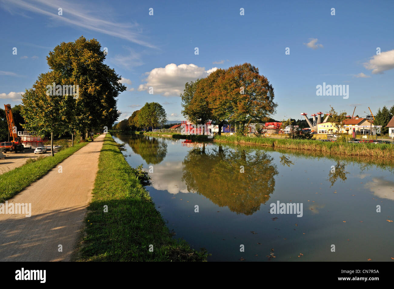 La France, Territoire de Belfort, Bermont, Canal de la Haute Saône, le Viaduc de la Savoureuse en construction pour la LGV (haute Banque D'Images