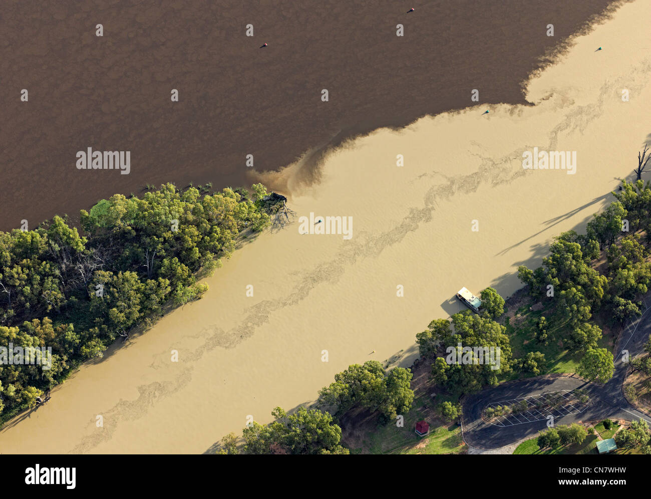 Photo aérienne de basse altitude Murray Darling Junction, Wentworth, NSW, Australie Banque D'Images