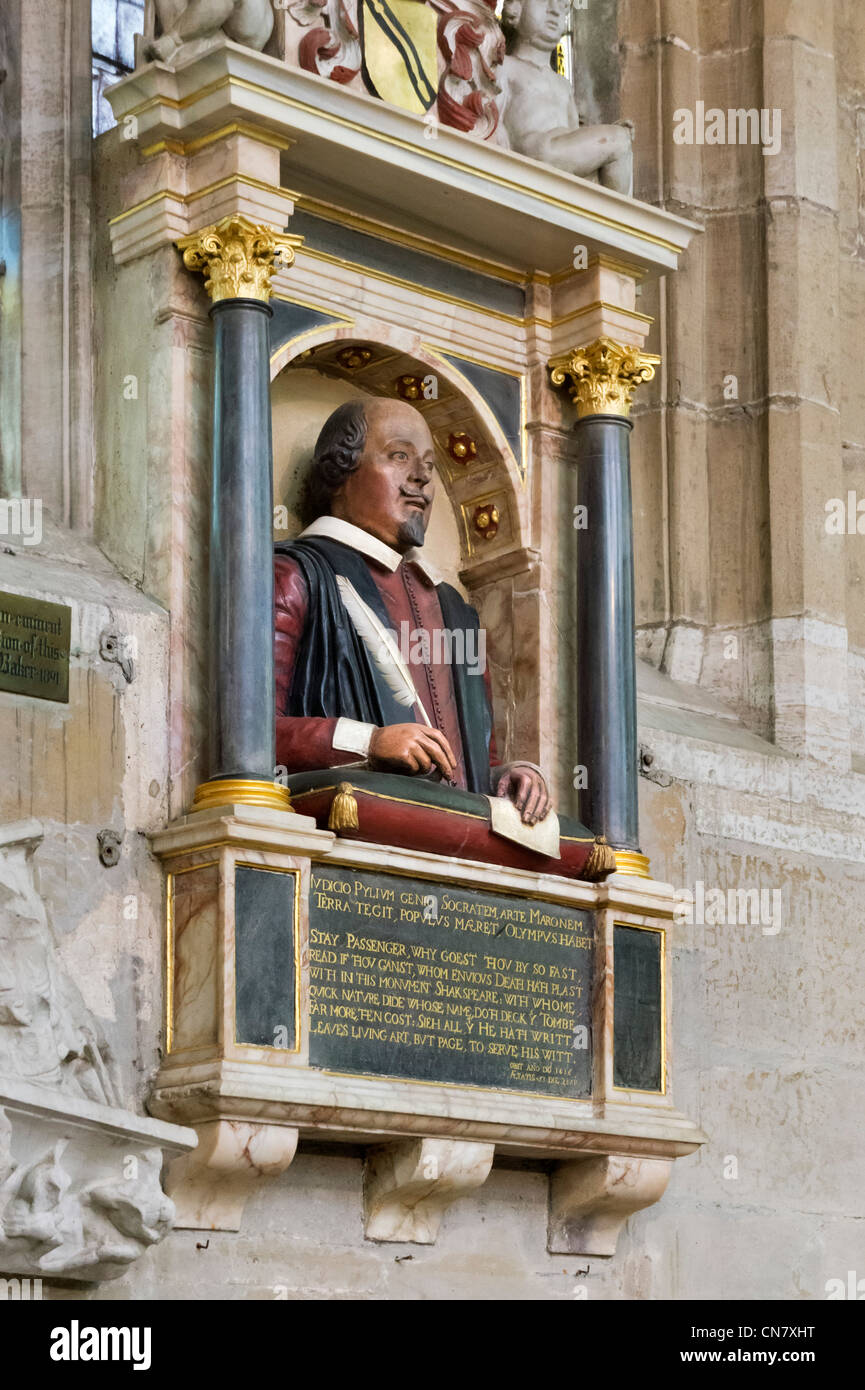 1623 monument funéraire buste de William Shakespeare , Église de la Sainte Trinité, Stratford-upon-Avon, Warwickshire, England, UK Banque D'Images