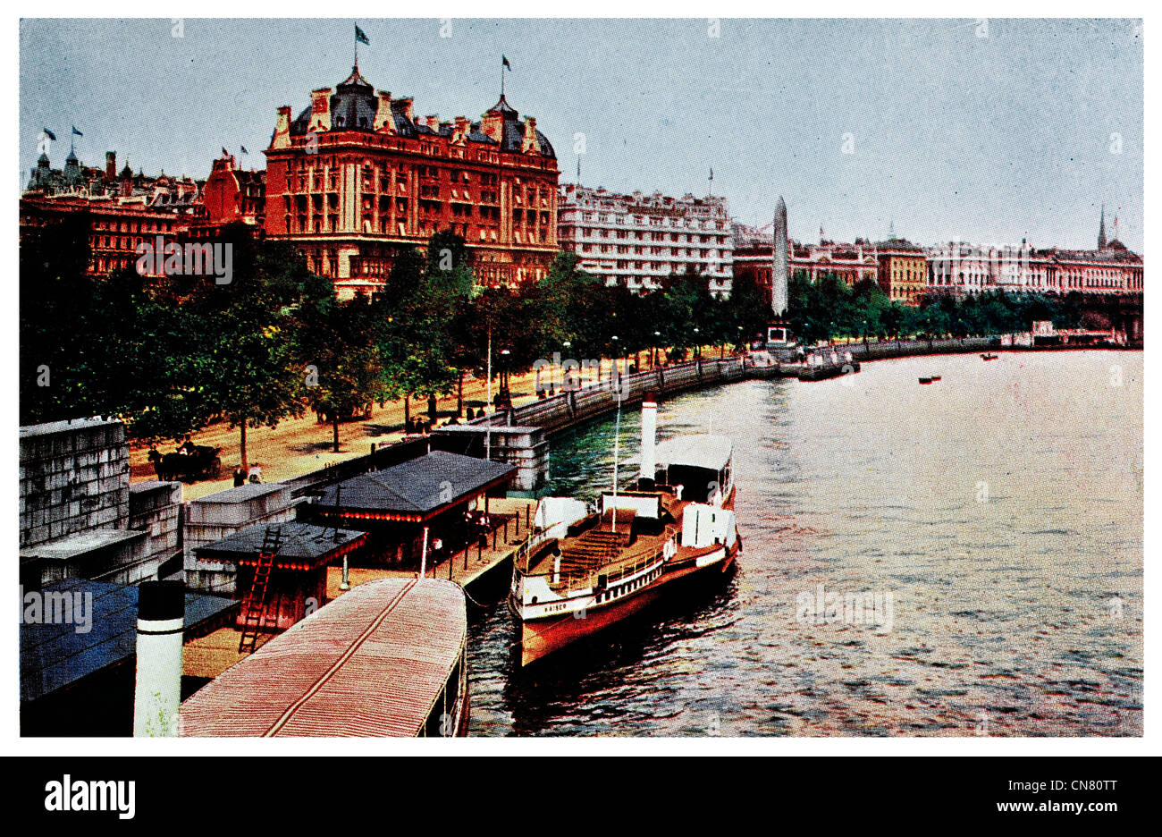 La rivière Thames Londres 1905 Banque D'Images