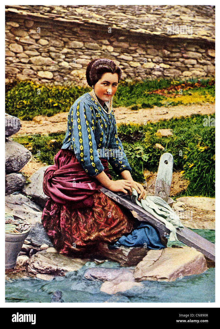 D'abord publié 1915 lingère Savoyard Mont Blanc Banque D'Images