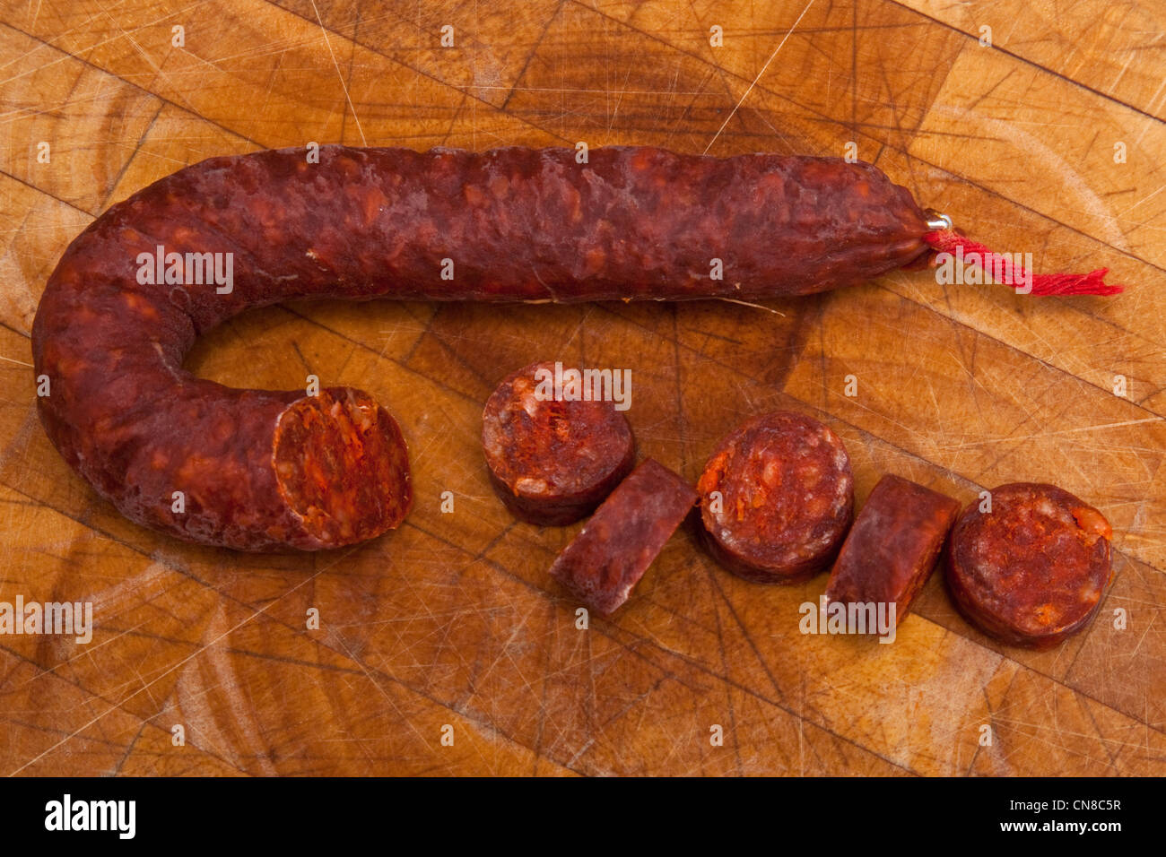 Saucisson Chorizo isolated on a white background studio. Banque D'Images