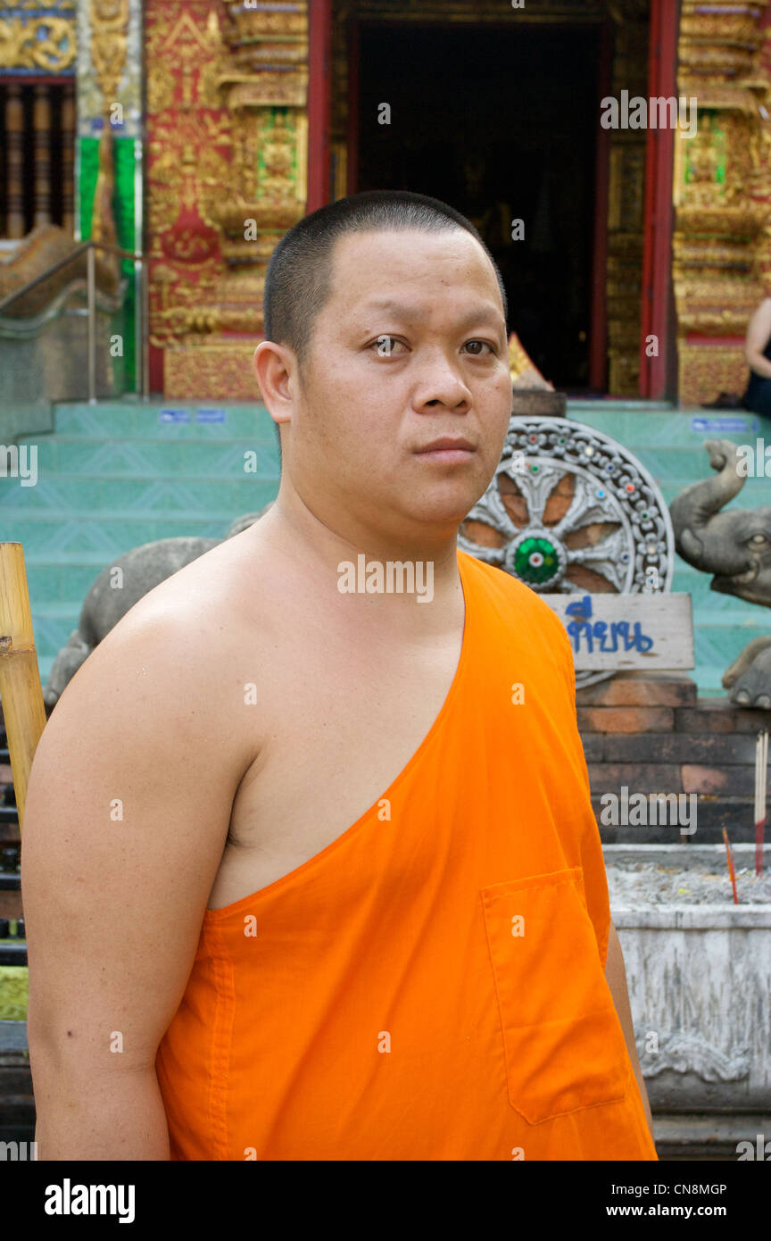 Potrait de moine, moine au temple, Chiang Mai, Thaïlande Banque D'Images