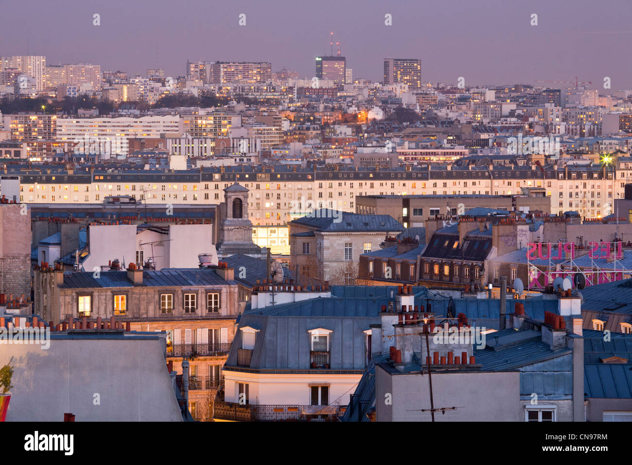 France, Paris, vue de Montmartre sur le nord-est de Paris et Pré St Gervais Banque D'Images