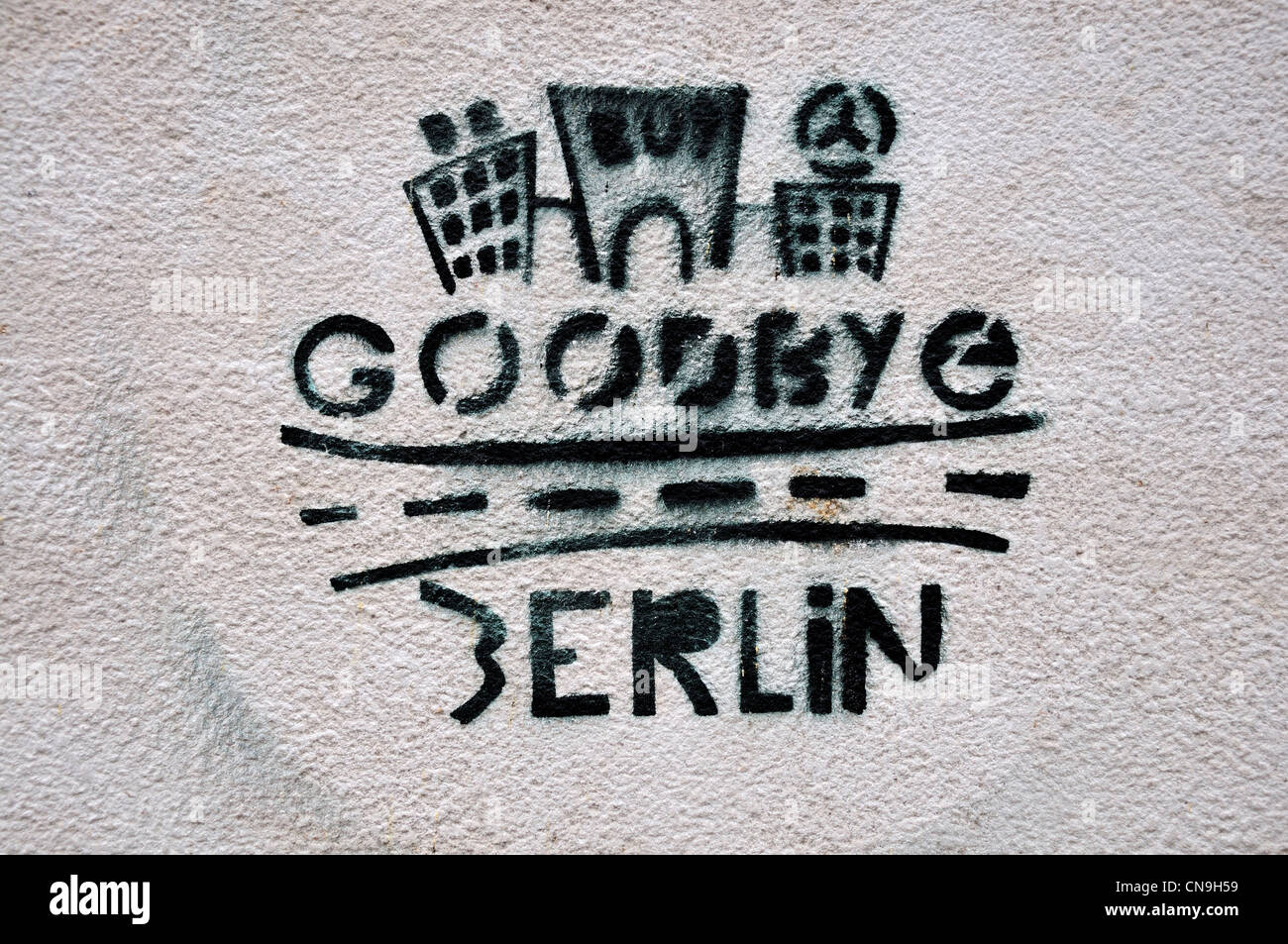 Berlin, Allemagne. Graffiti « Au revoir Berlin » estrabé dans la Wallstrasse Banque D'Images