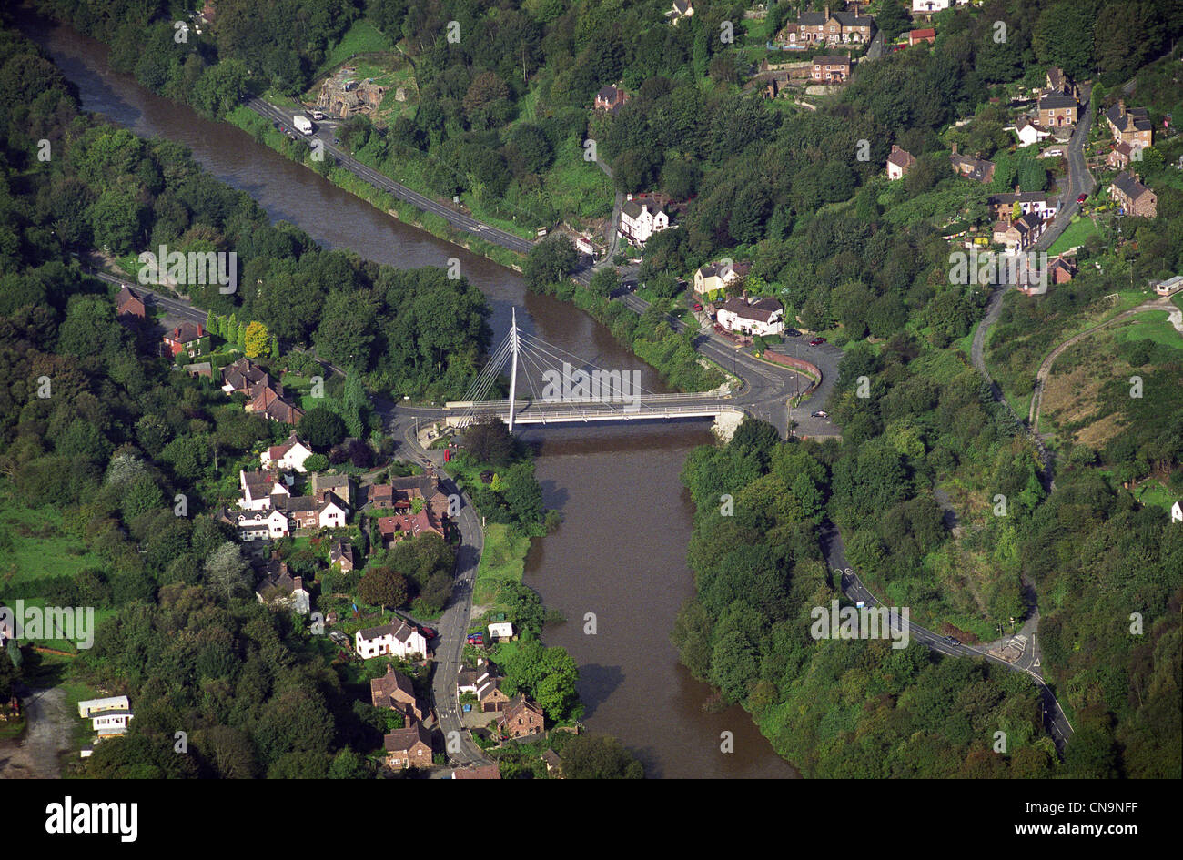 Vue aérienne du pont de Waterloo Rd et d' Jackfield Wesley Rd Telford Shropshire England Uk Automne 1999 Banque D'Images