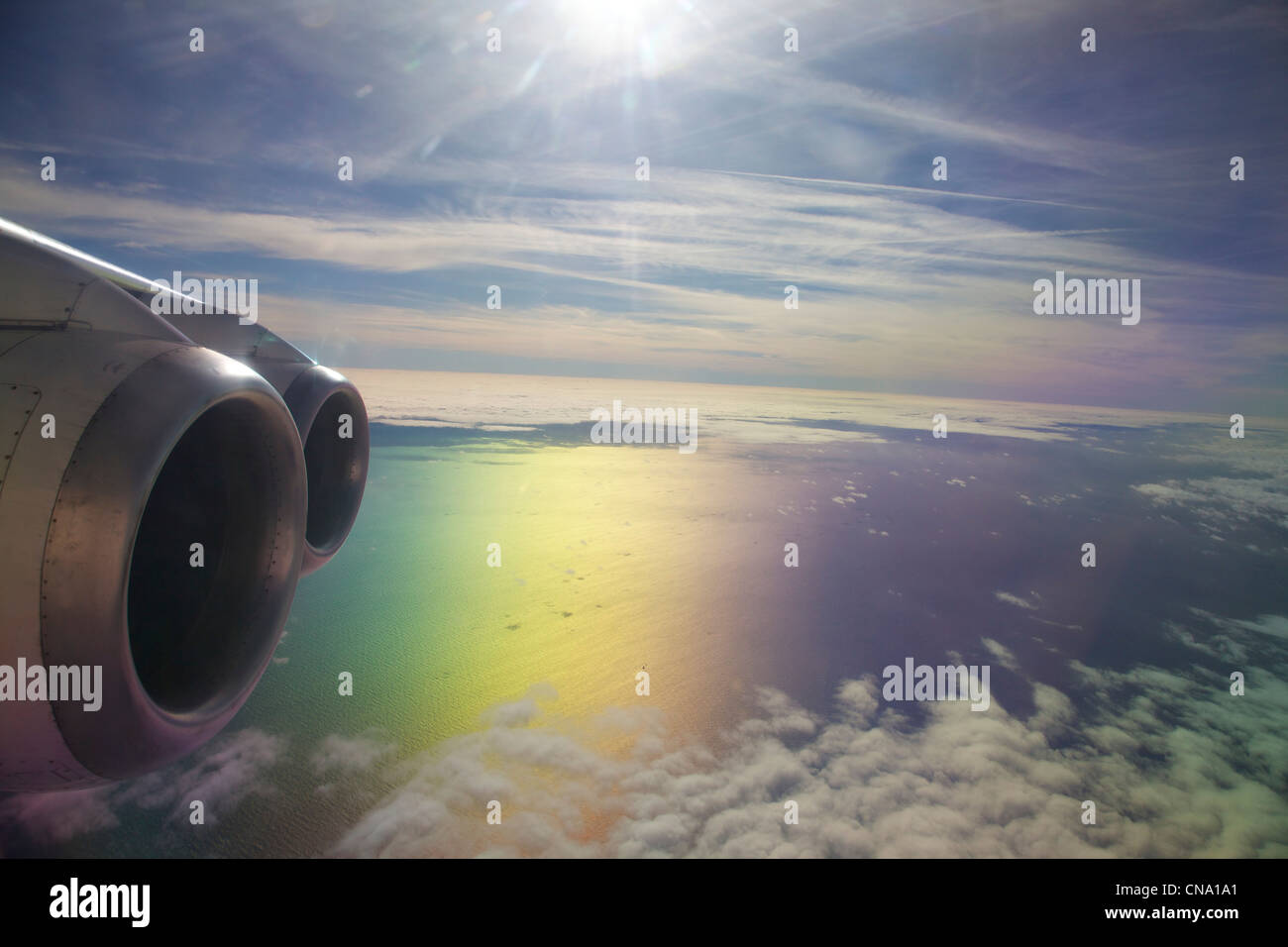 Vue depuis la fenêtre passager jet sur vol au dessus de la Manche, l'Europe Banque D'Images
