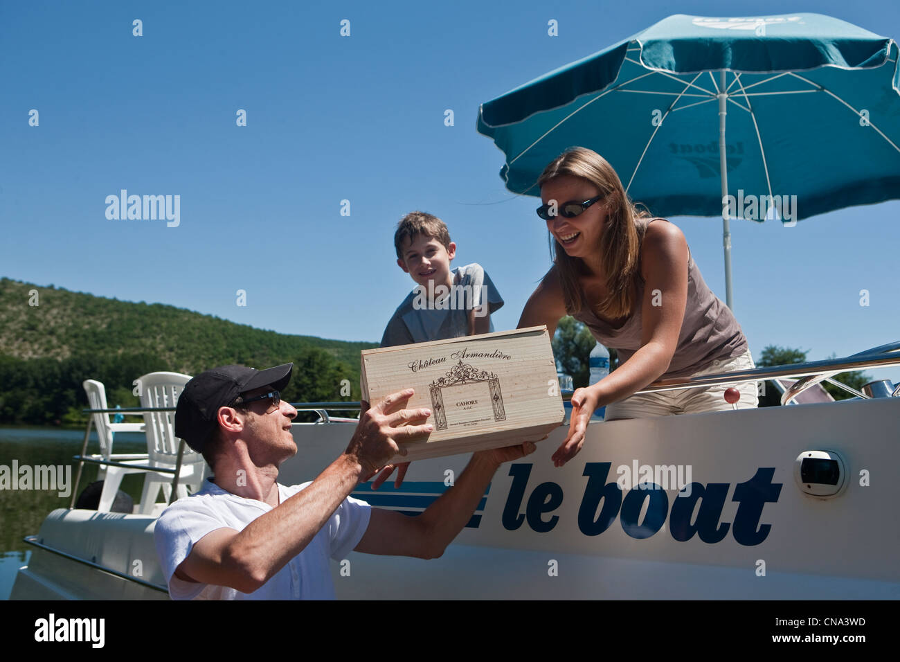 France, Lot, Parnac, propriété en vente, l'AOC Cahors Château Armandie re a un quai ou de bateaux qui sont amarrés le tourisme fluvial peut Banque D'Images